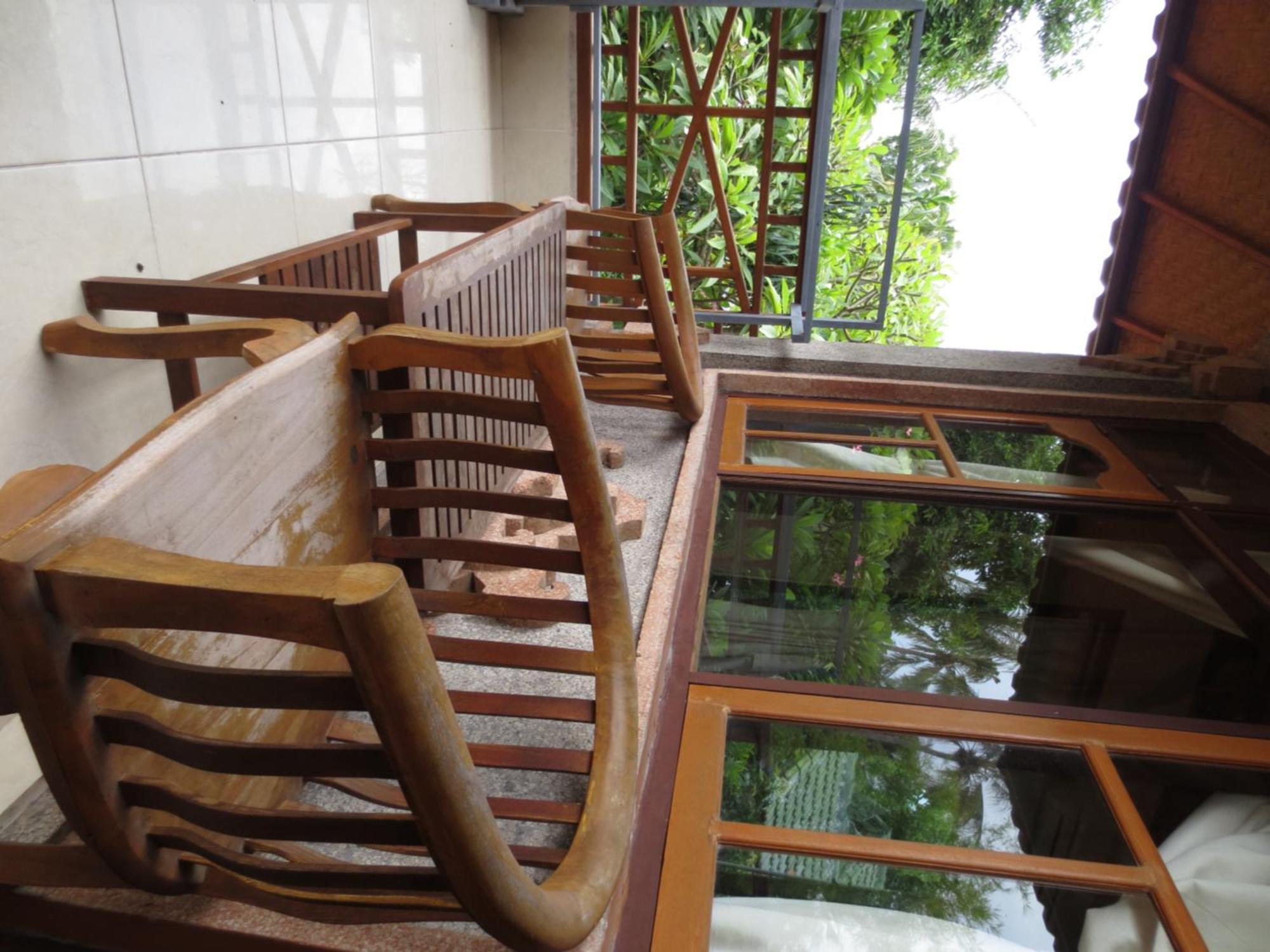 Paradise Palm Beach Bungalows And Dive Center Tulamben Buitenkant foto